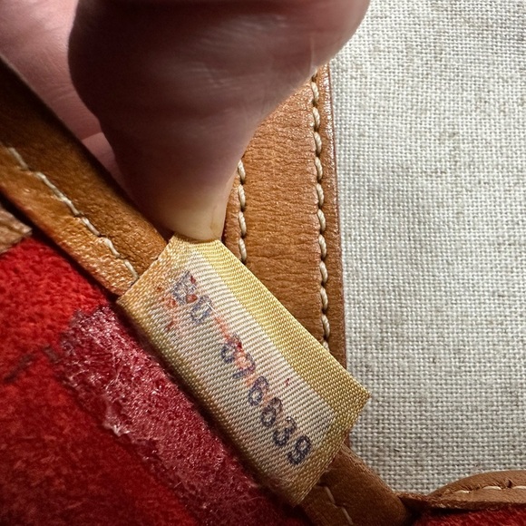 Dooney and Bourke Vintage Equestrian Crossbody - Picture 4 of 14